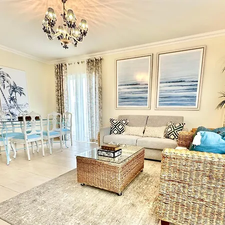 Exclusive Front-line Moments - Sea View Balcony, Private Garage, Wifi, Ac *