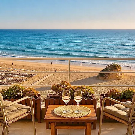 Beachfront Moments - Ocean View Balcony * פורטימאו