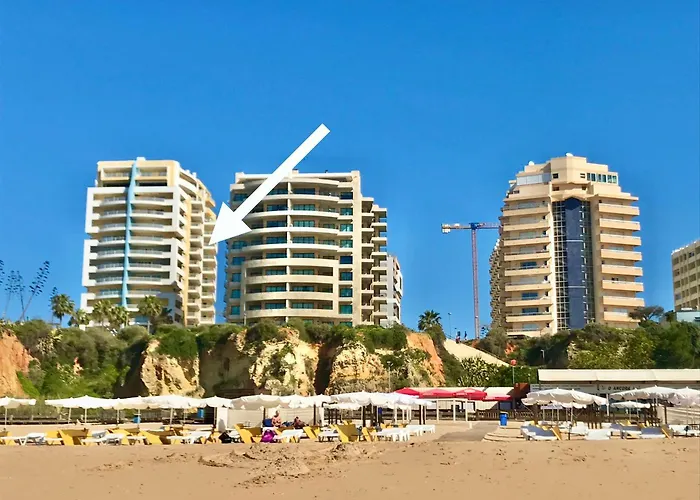 Apartament Elevated Beachfront 2br I 2ba - Sea View Balcony, Private Garage, Wifi, Ac *