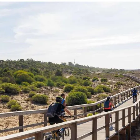 Apartamento Exclusive Front-line Moments - Sea View Balcony, Private Garage, Wifi, Ac *